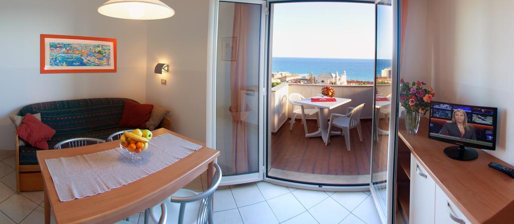 Appartamento con 1 Camera da Letto, Balcone e Vista Mare (4 Adulti)