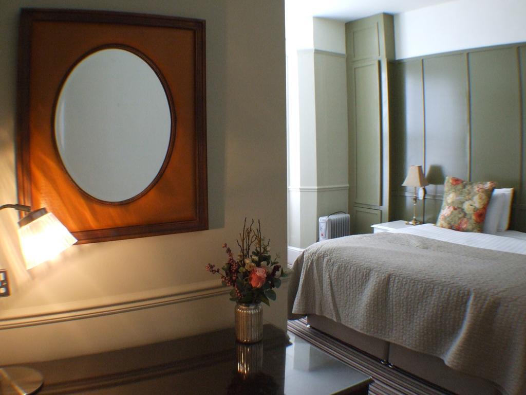 Deluxe Double or Twin Room,974957632:JPEG
