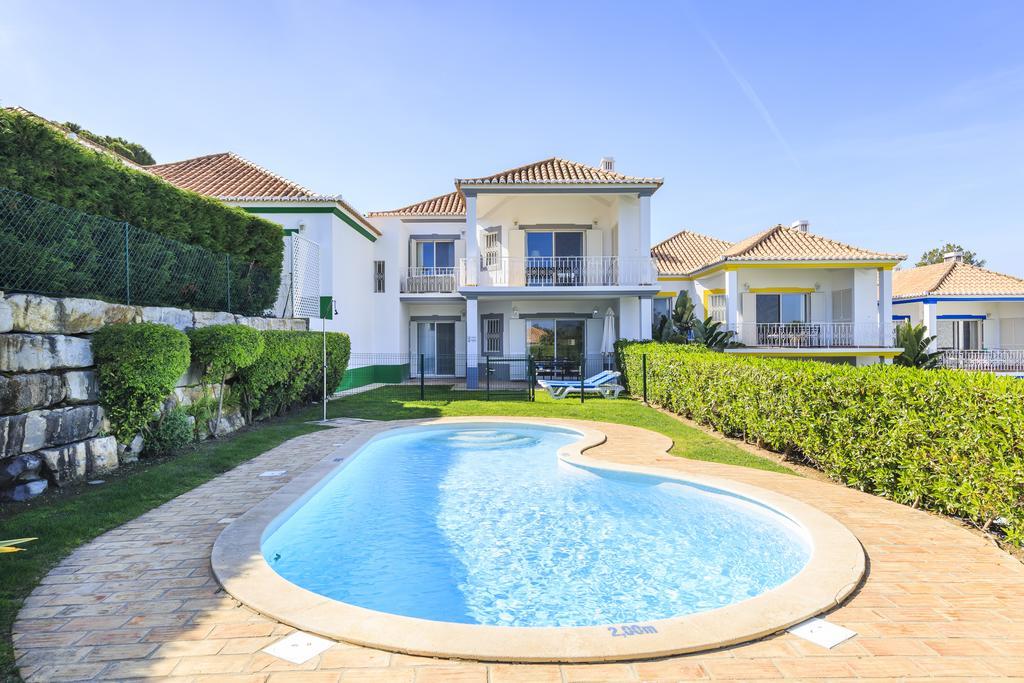 Two-Bedroom Apartment with Private Pool,747375242:JPEG