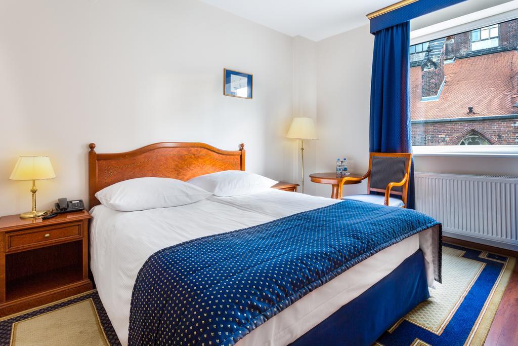 Standard Double Room,1276904902:JPEG