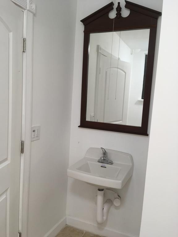 Queen Room - Disability Access