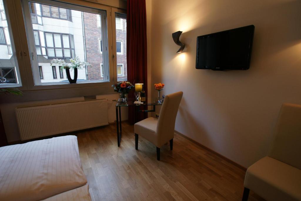 Doppel- oder Zweibettzimmer