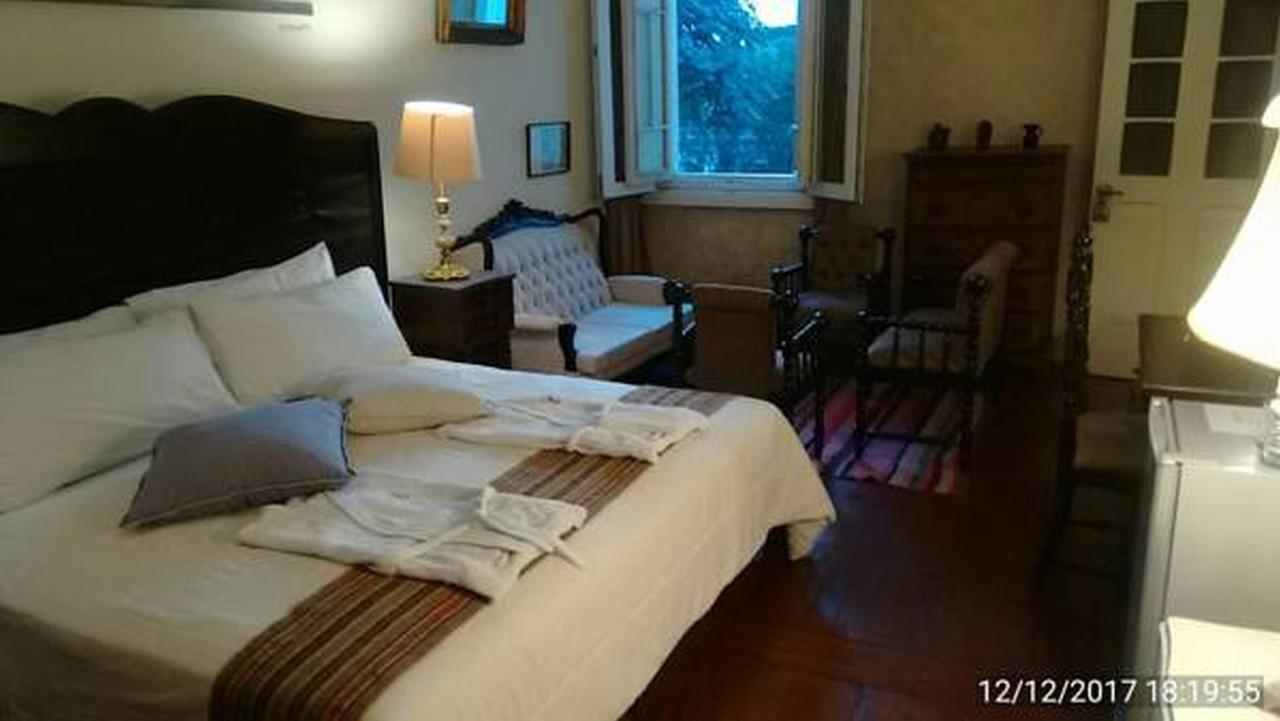 Premier Suite with Bathtub