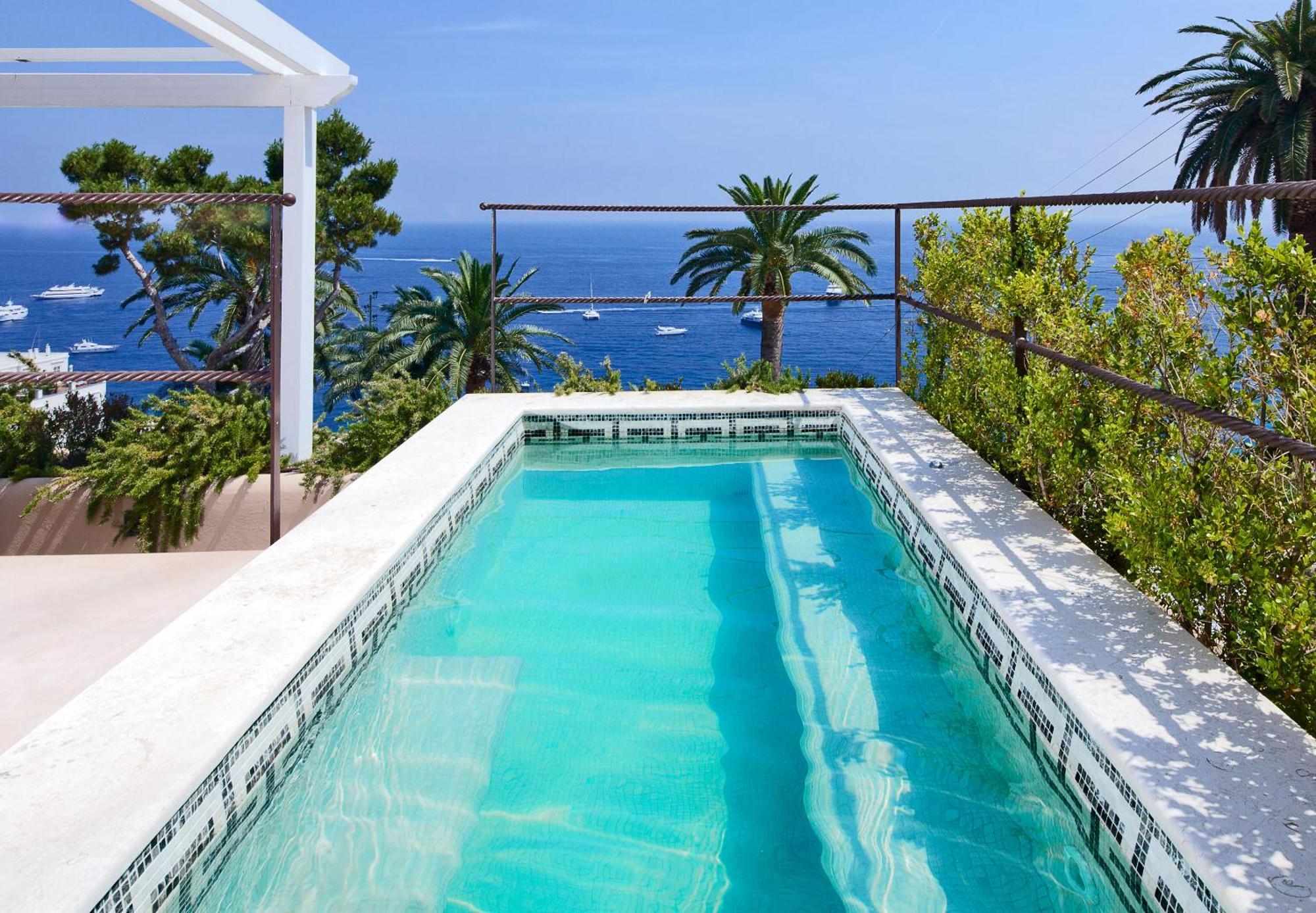 Suite Sea View with Pool