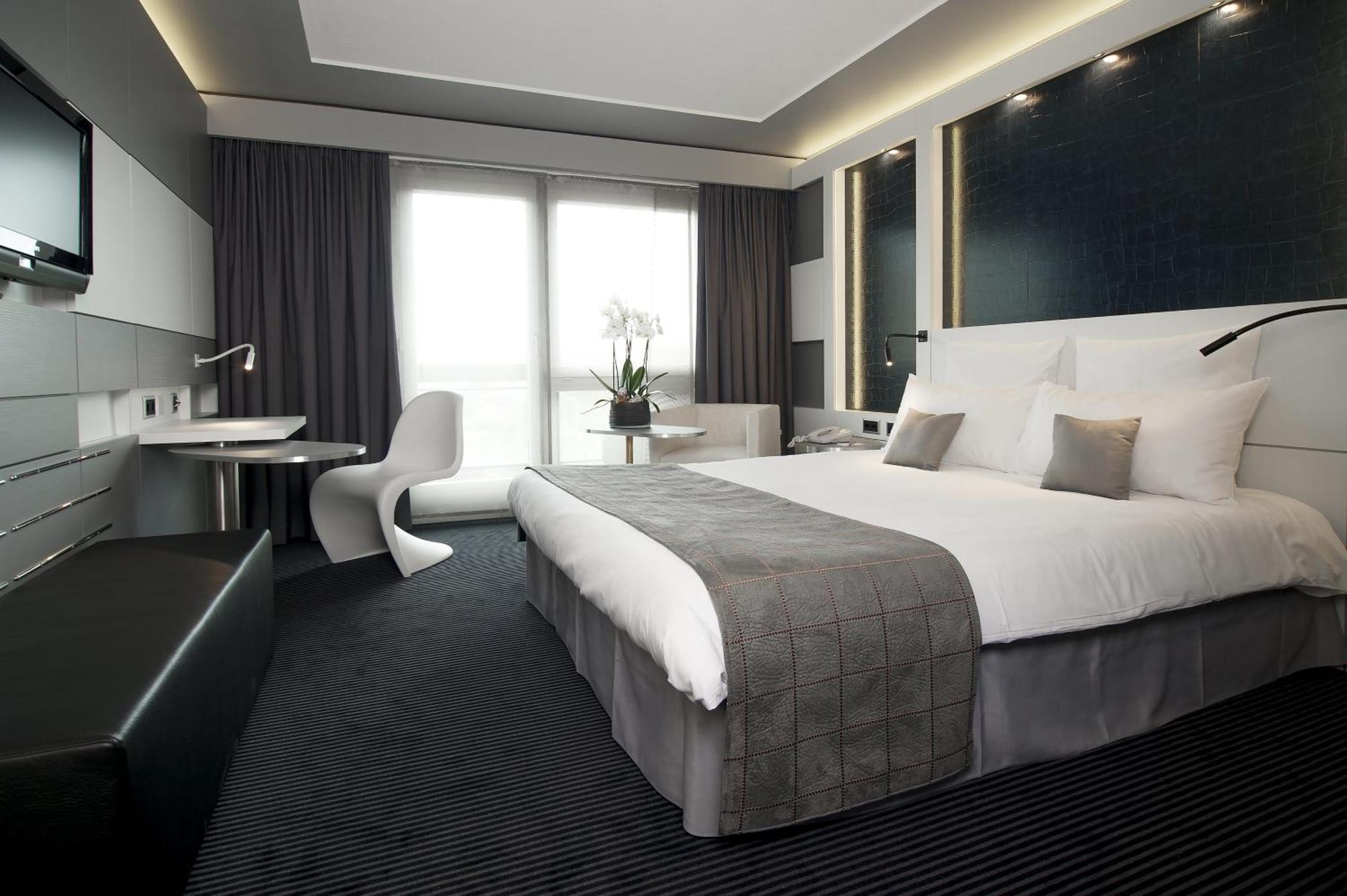 Superior Double Room,1729979899:JPEG