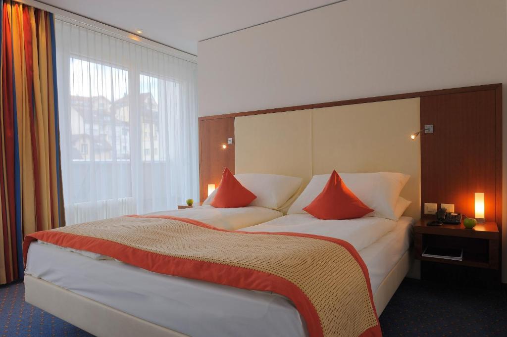 Junior Suite with Balcony