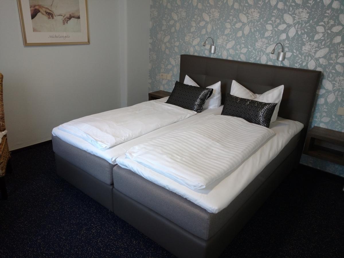 Double Room,632959014:JPEG