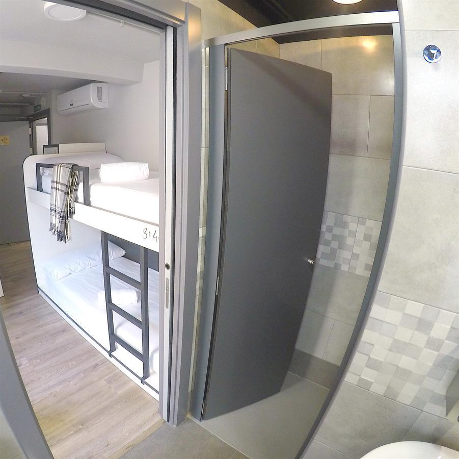 Vierpersoonskamer met Eigen Badkamer