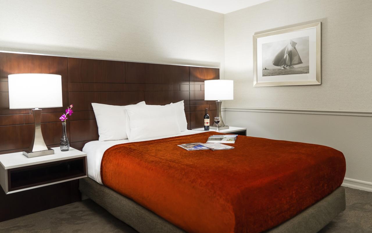 Deluxe Queen Room,1211383708:JPEG