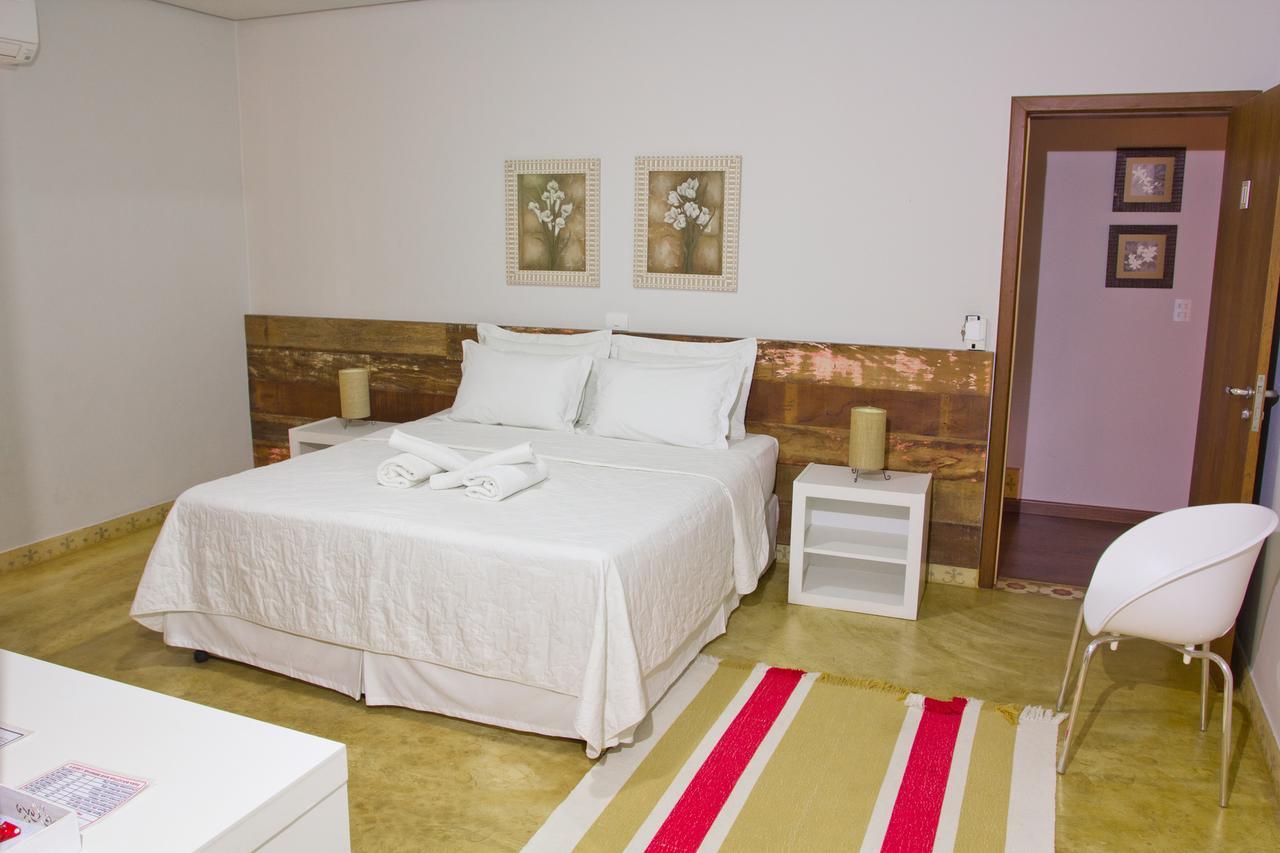 Quarto com Cama Queen-size