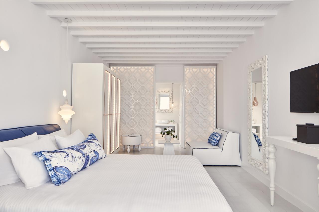 Superior Suite with Private Pool and Sea View