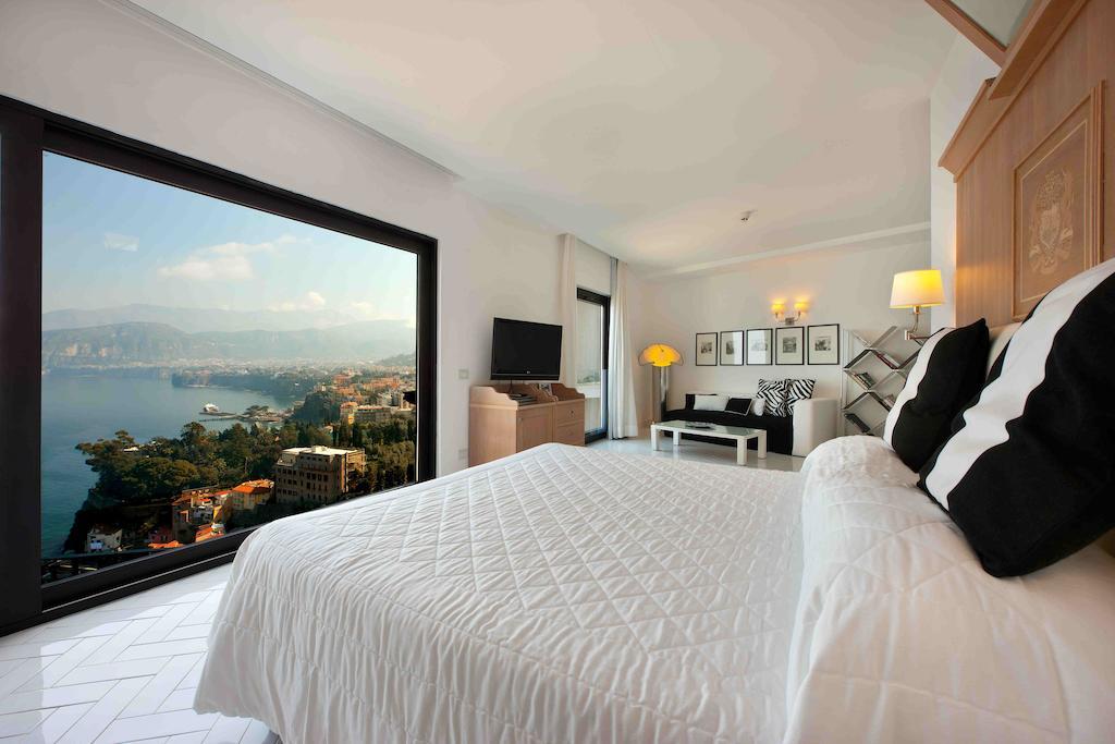 Junior Suite with Balcony and Sea View,67516781:JPEG