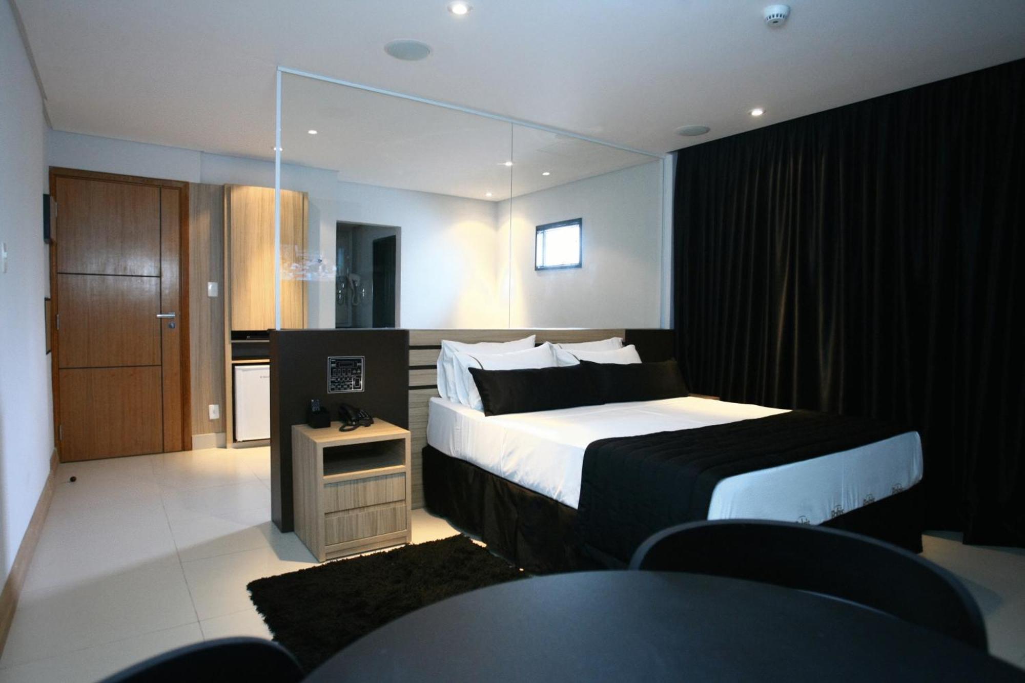 Deluxe Double Room Hot Tub