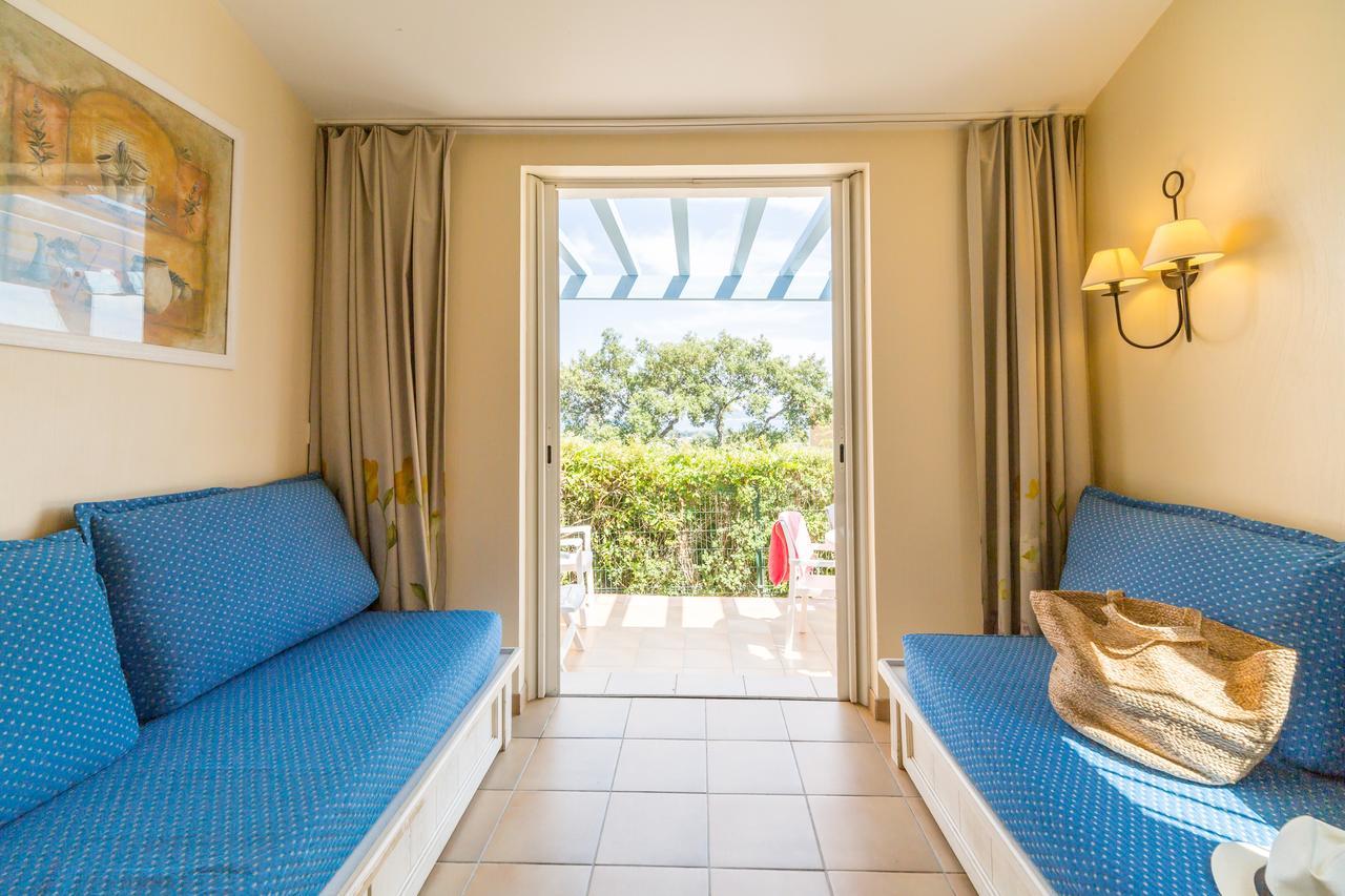One-Bedroom Apartment with Terrace or Balcony (4 People),695555355:JPEG