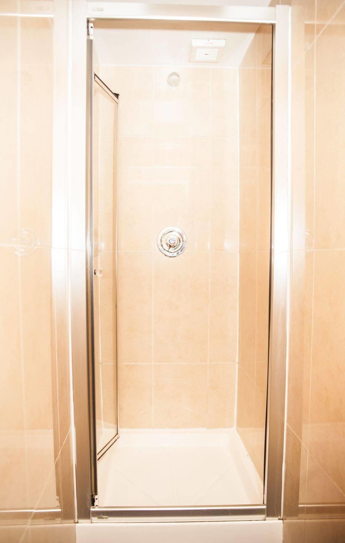 Quarto Twin Standard