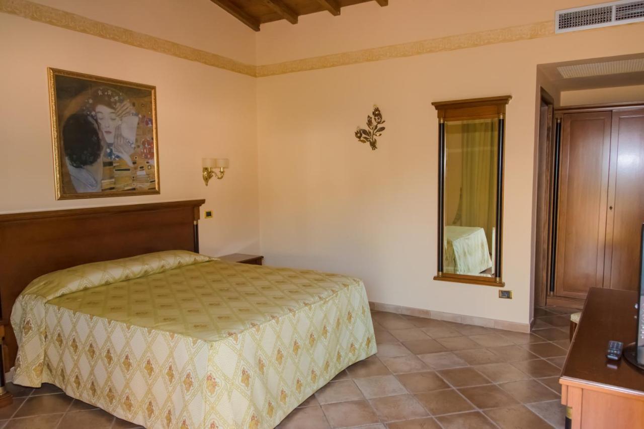 Double Room Patio Annex