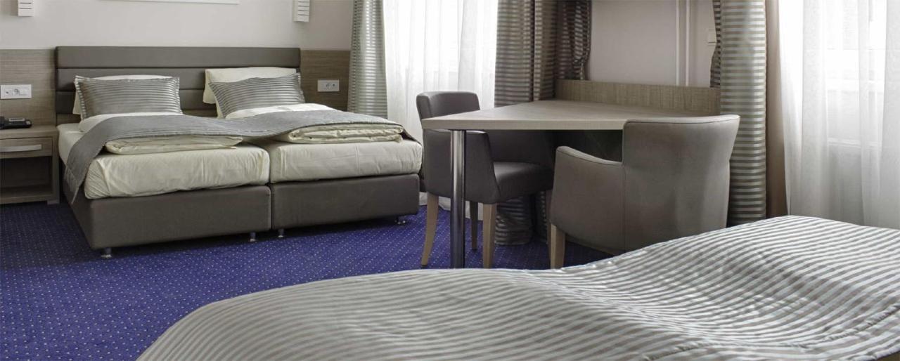 Classic Quadruple Room