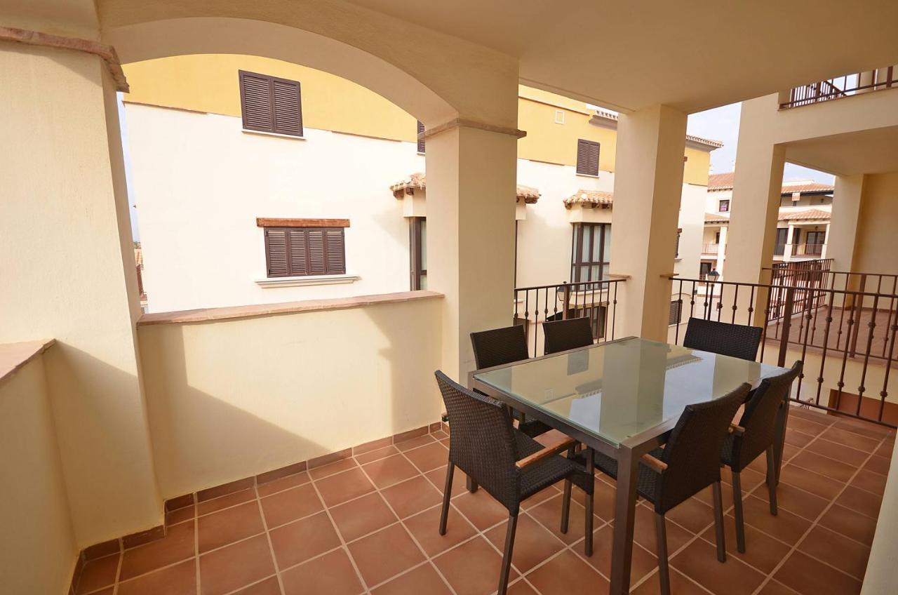 Two-Bedroom Apartment shared Swimming Pool