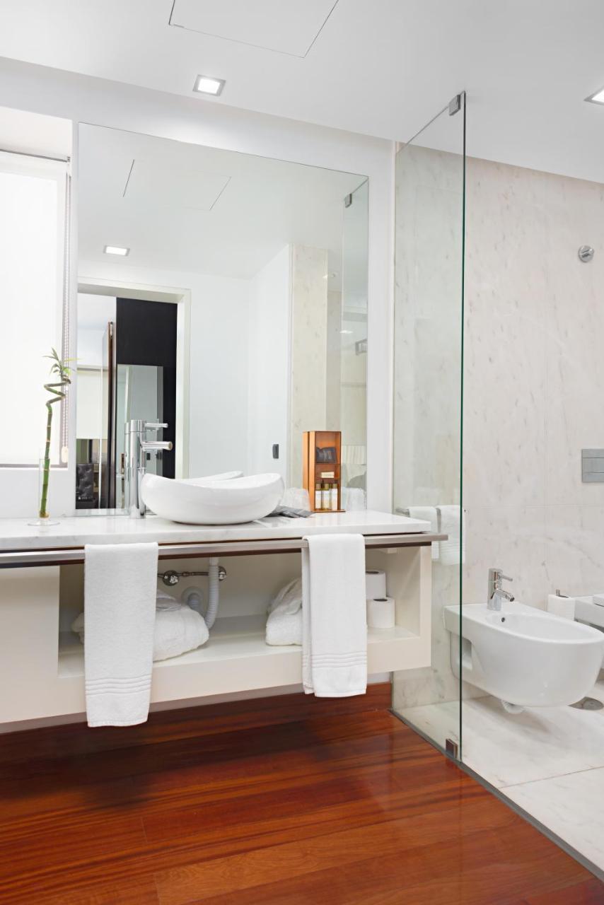 Superior Double or Twin Room with Sea View,736444615:JPEG
