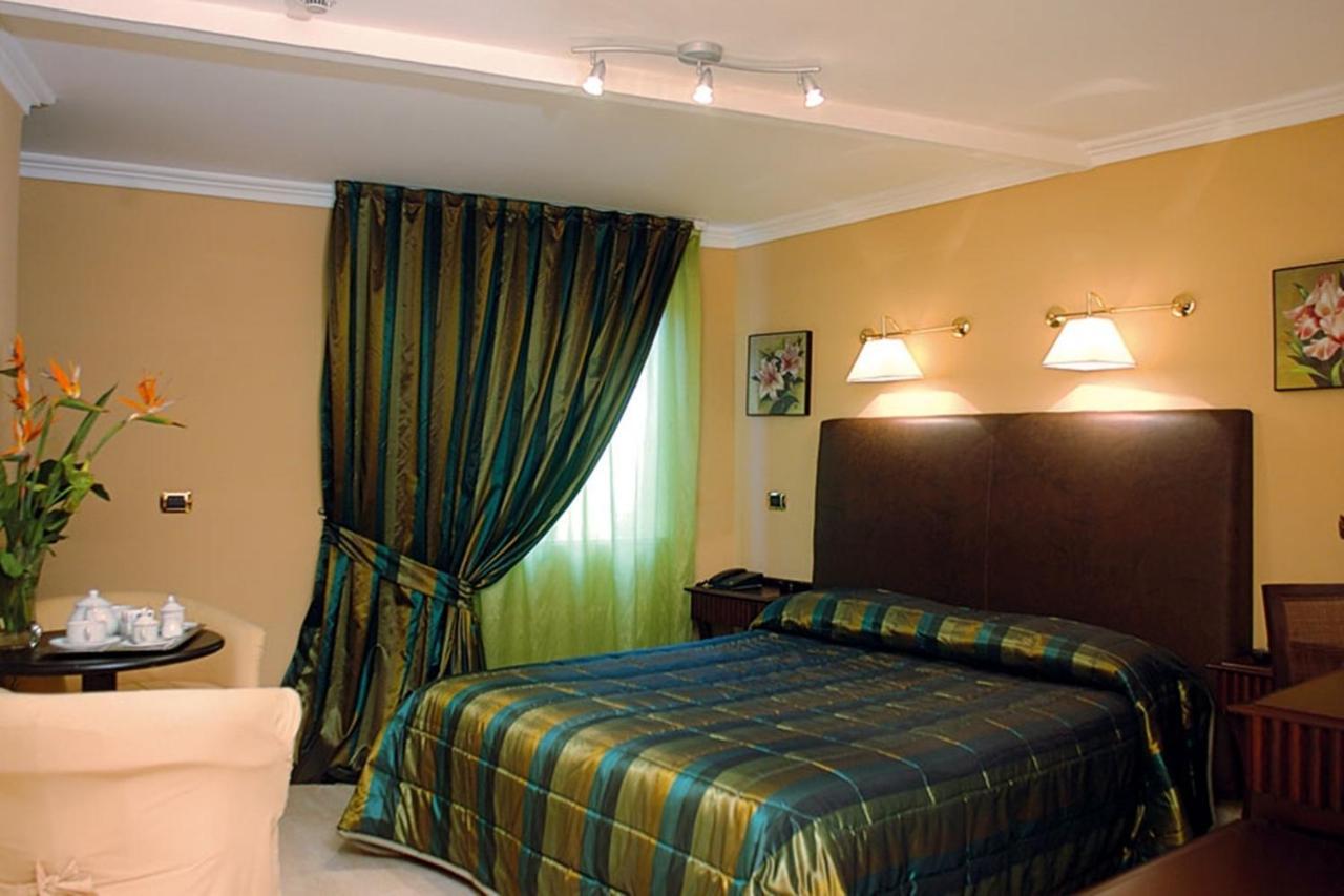 Double Room Spa Bath