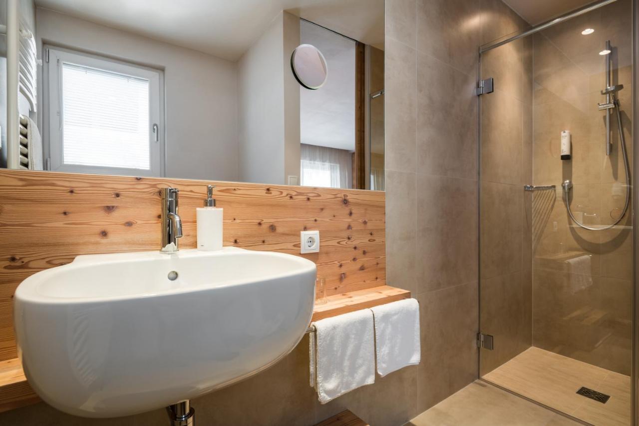 Double or Twin Room Balcony