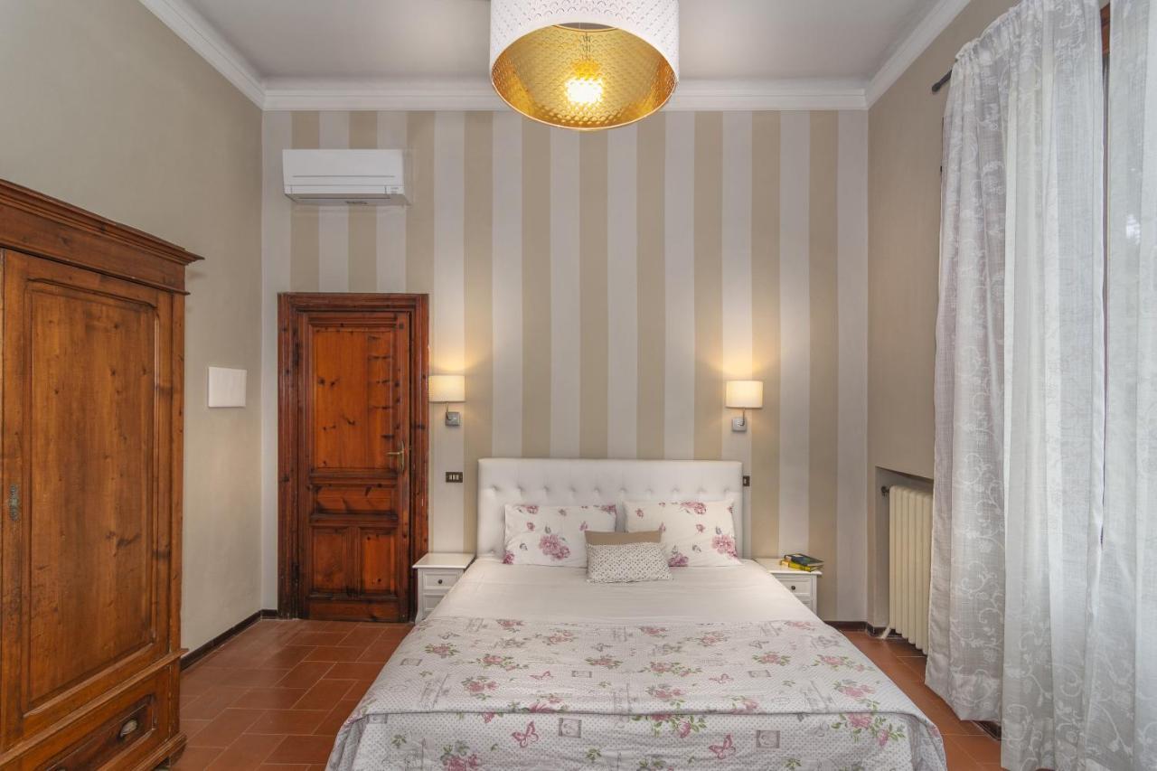 Deluxe Suite,779923206:JPEG