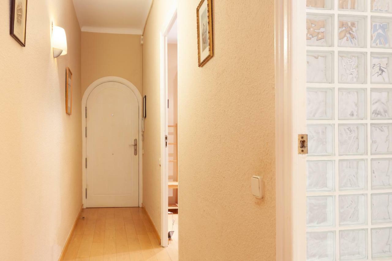 One-Bedroom Apartment,778344453:JPEG