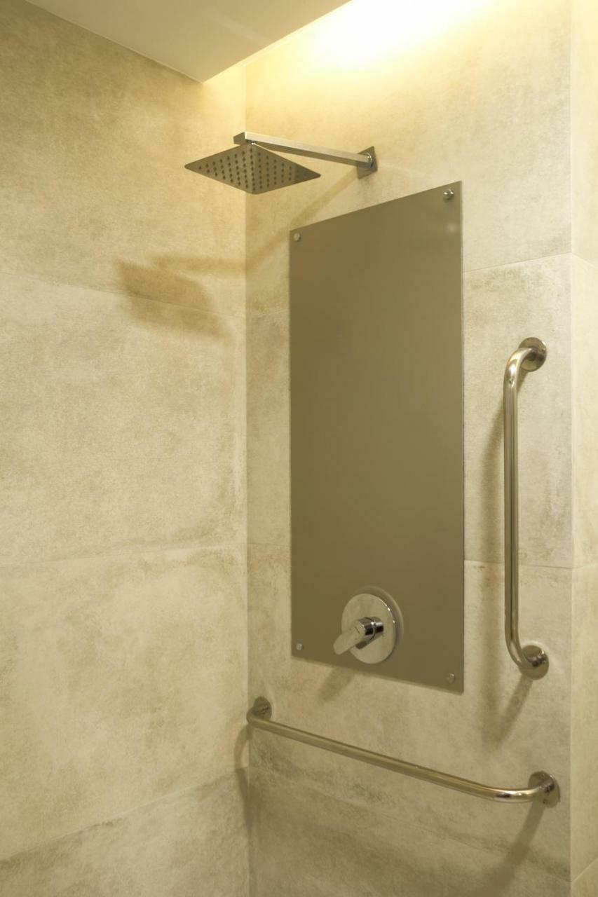 Twin Room Disability Access