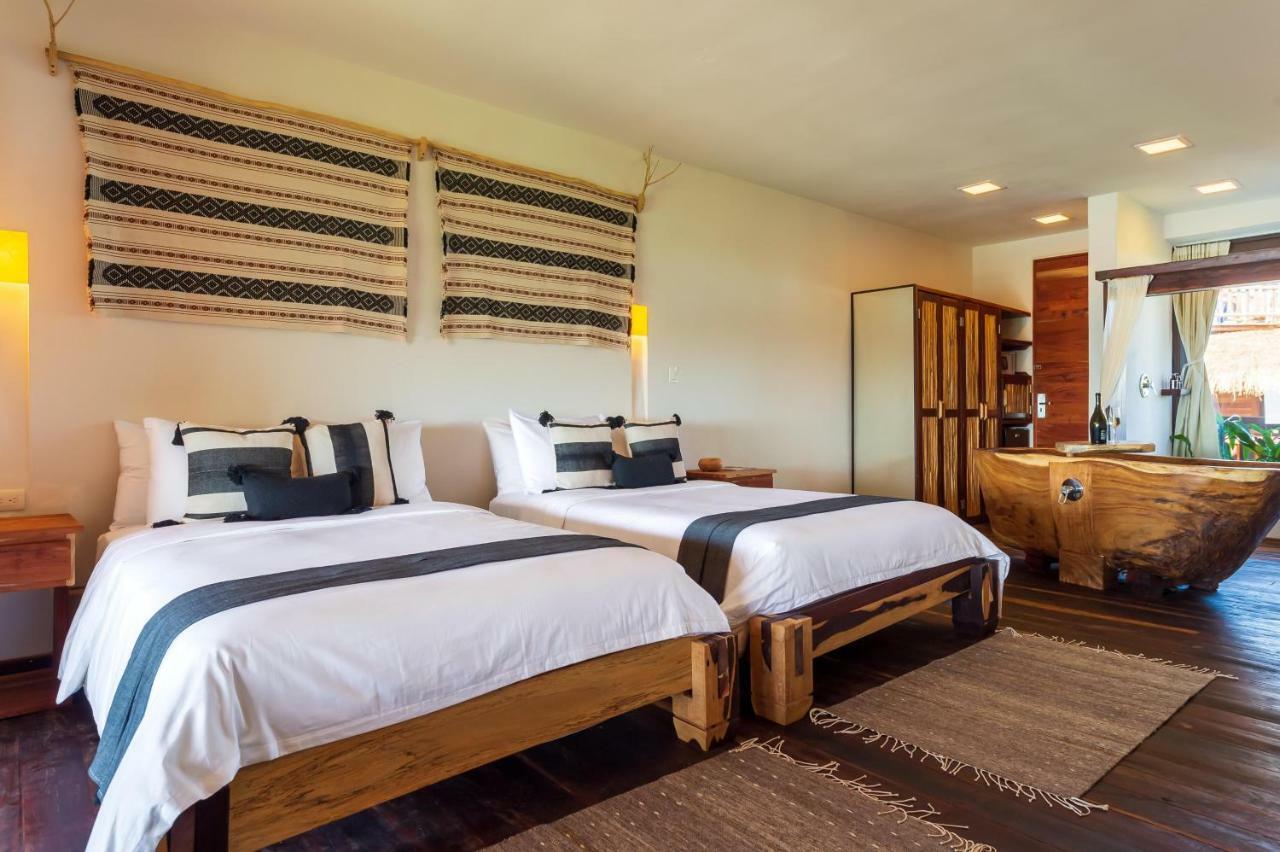 Jungle view Room 2 Full Beds 1st Floor