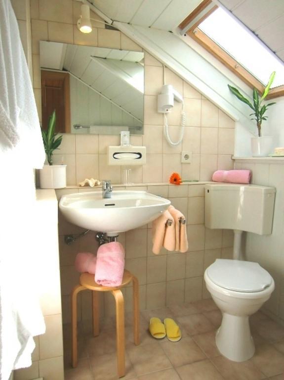 Standard Doppelzimmer mit Balkon