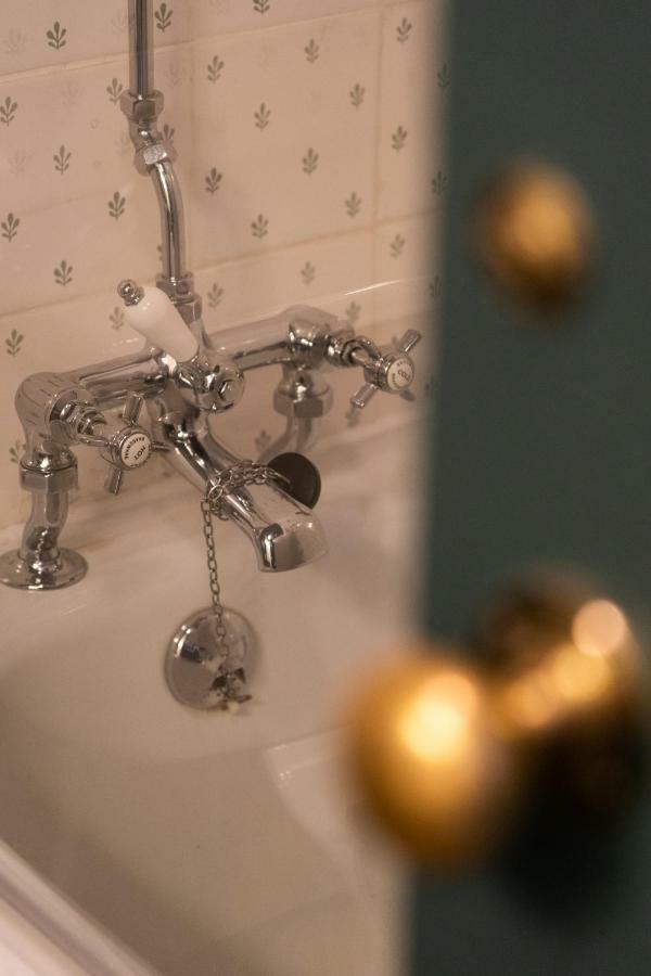 Superior King Room,1215563008:JPEG