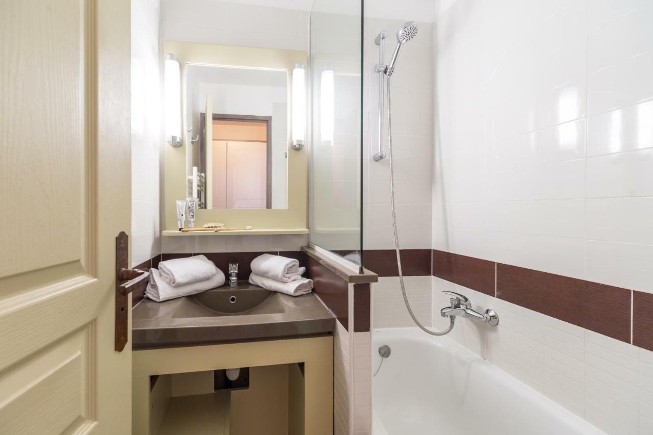 Standard One-Bedroom Apartment with Terrace (5 People) - Sea View