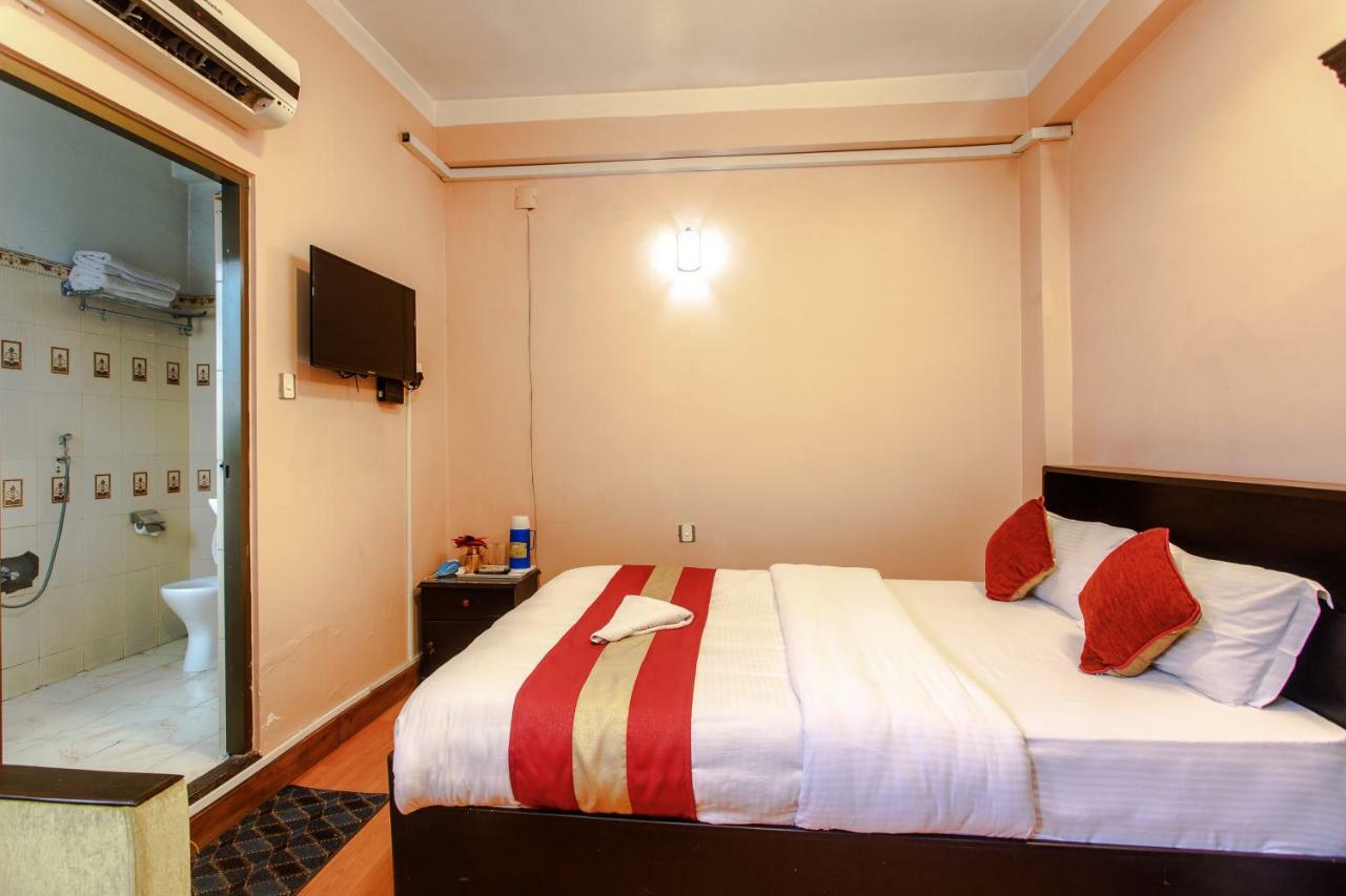 Standard Double Room 24 hour Check,829681955:JPEG