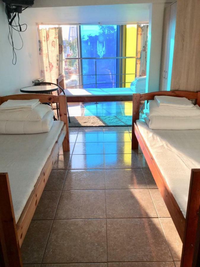Habitación Doble con aseo compartido - 2 camas