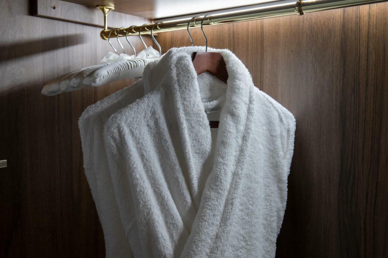 Deluxe Tweepersoonskamer met 2 Aparte Bedden - Bovenverdieping