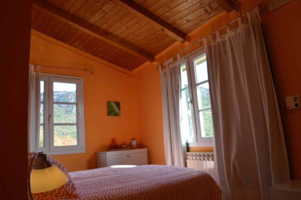Double or Twin Room Sea View