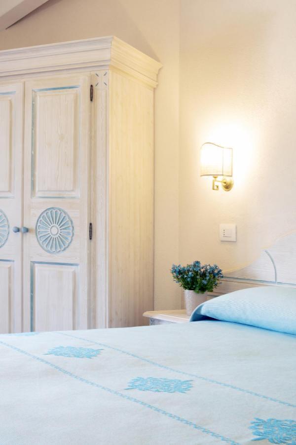 Single Room,963555241:JPEG