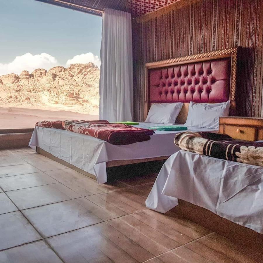 Double Room Private Bathroom