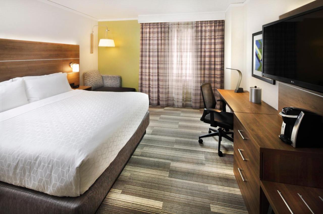 Standard Zimmer mit Kingsize-Bett