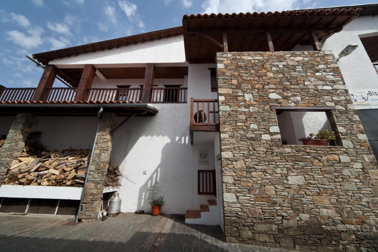 Three-Bedroom House,990705676:JPEG