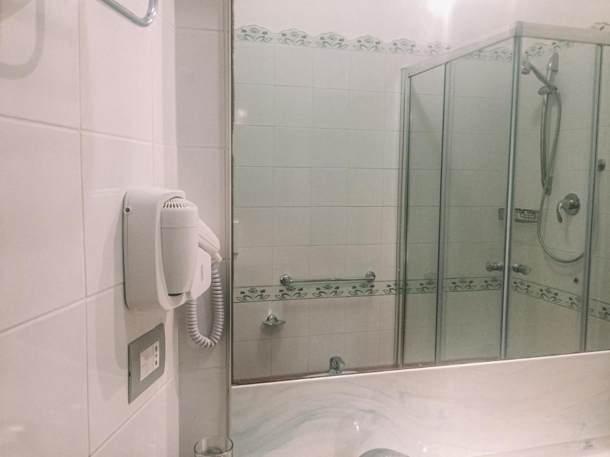 Double Room,991145155:JPEG