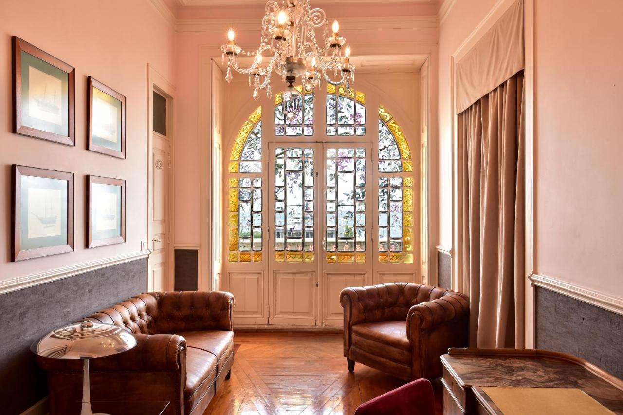 Deluxe Suite River View