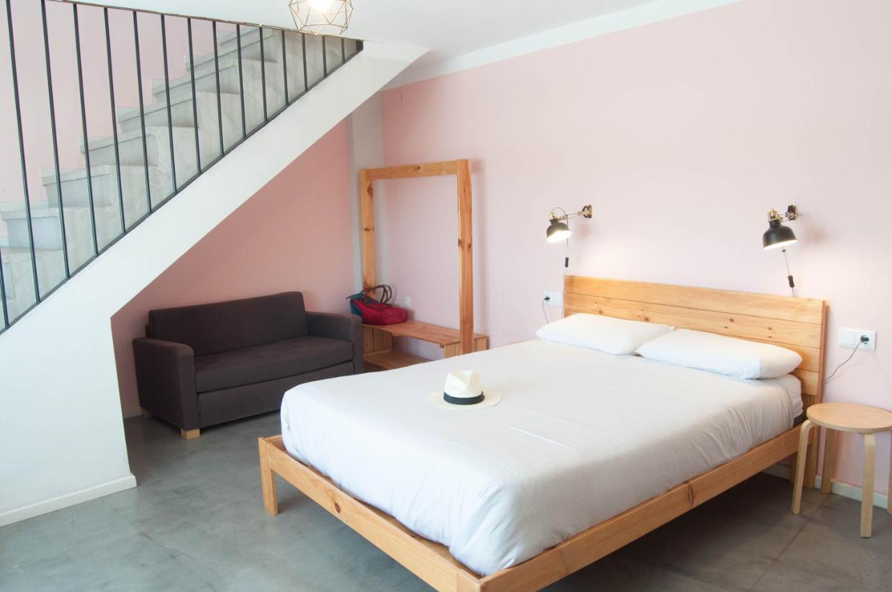 Duplex Apartment C or Caleros