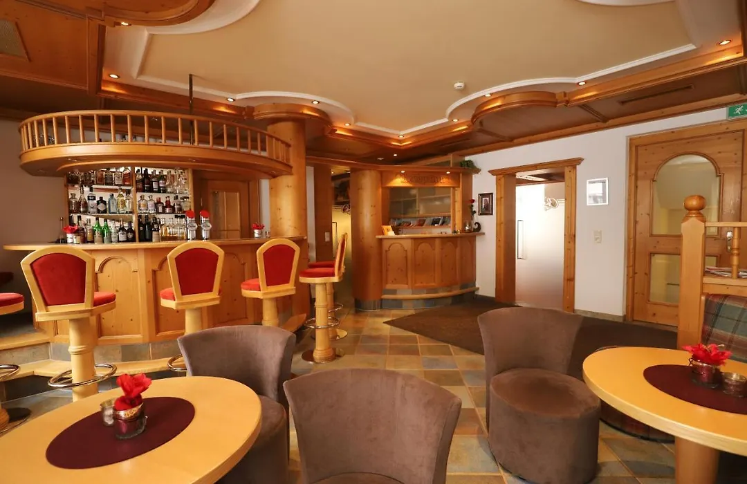 Hotel Charly-1