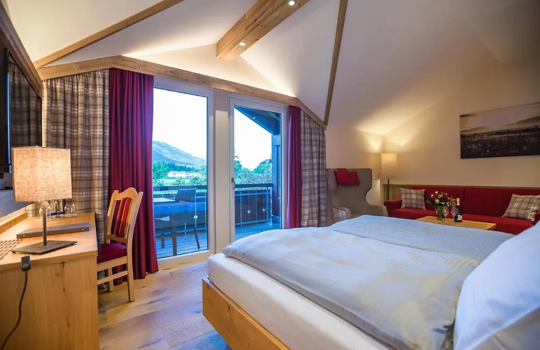 Hotel Friedenseiche-1