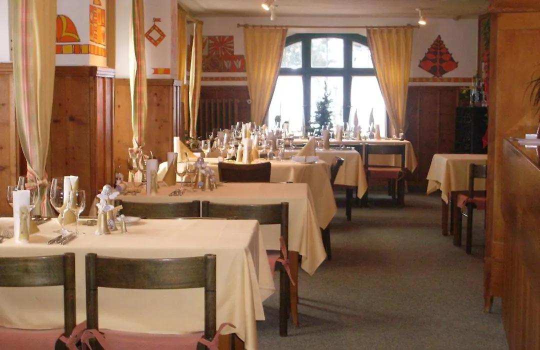 Hotel Danis-1