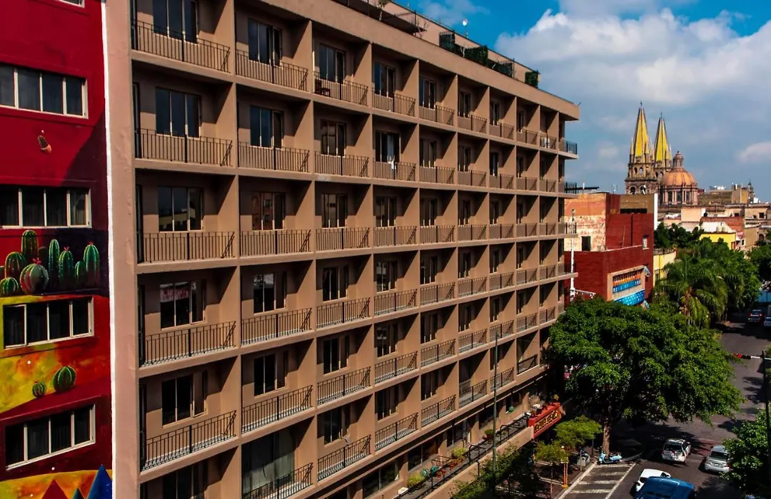 Hotel Fenix-1