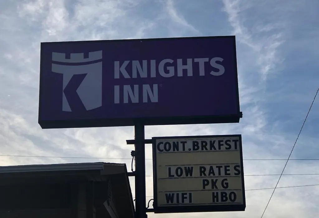 Knights Inn - Baker City-1