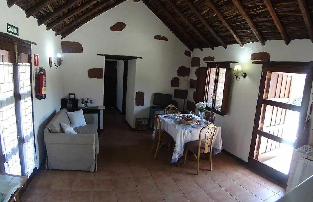 Casa Rural La Fuente de la Flora-1