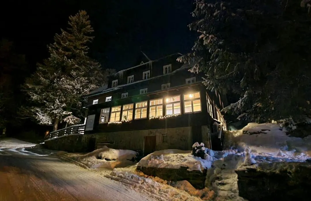 Hotel Devin-1